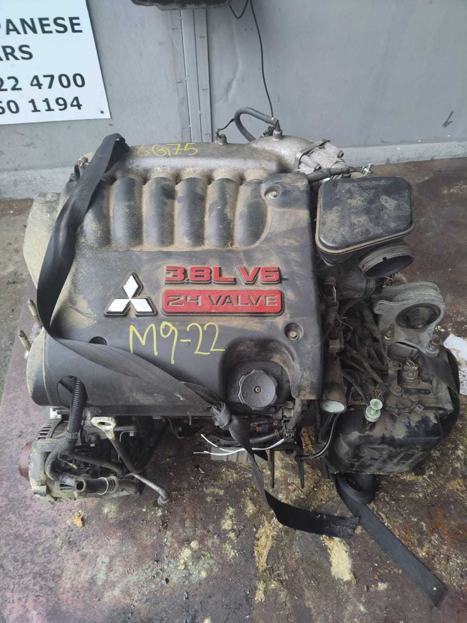 Mitsubishi Pajero  2011 Engine