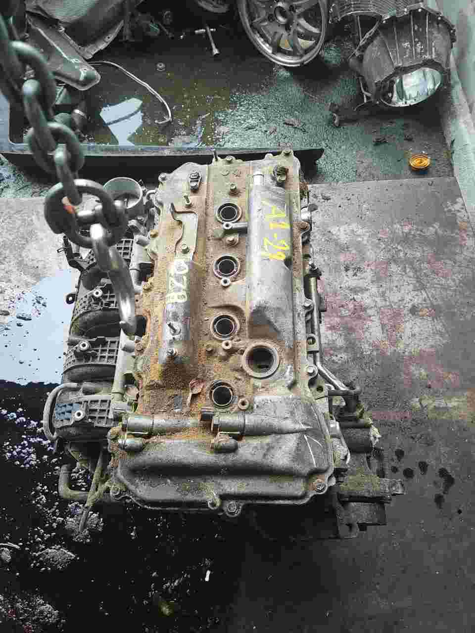 Toyota - Corolla (2010) 4 Cylinder, 1.8 Litre ENGINE