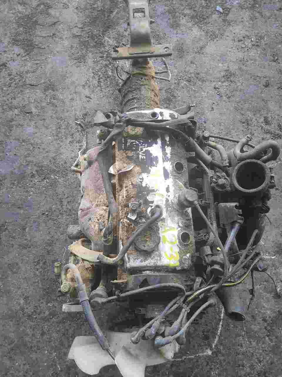 Mitsubishi - Triton  (1998) 4 Cylinder, 2.4 Litre ENGINE