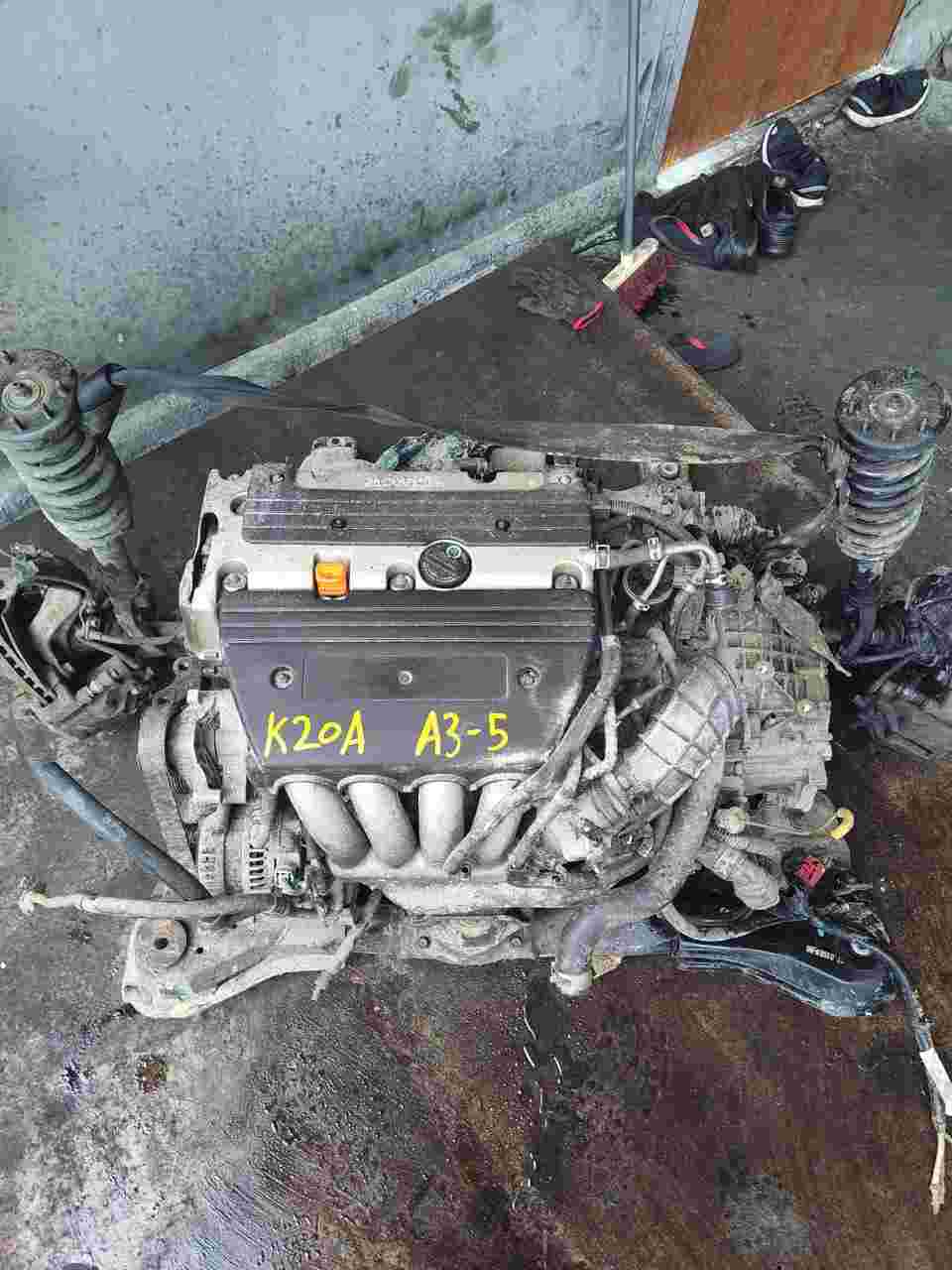 Honda - Cr-v (2002) 4 Cylinder, 2.4 Litre ENGINE